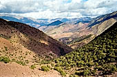 Marocco meridionale - La strada per il passo del Tizi n'Test (2092 m), in viaggio verso Marrakech 